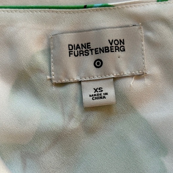 Diane Von Furstenberg Satin Slip Dress 
Geranium Leaf Design - Picture 6 of 9